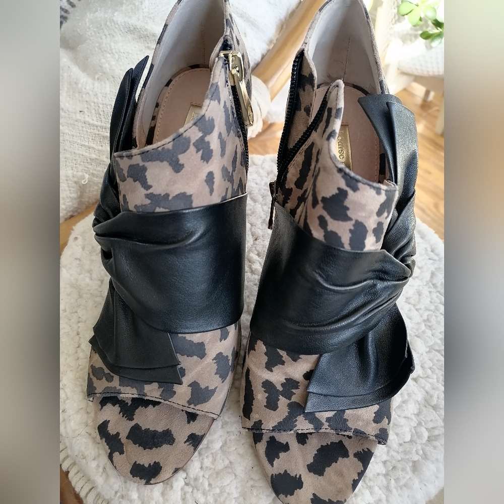 Leather leopard bow high heels Booties peep toe size 7.5